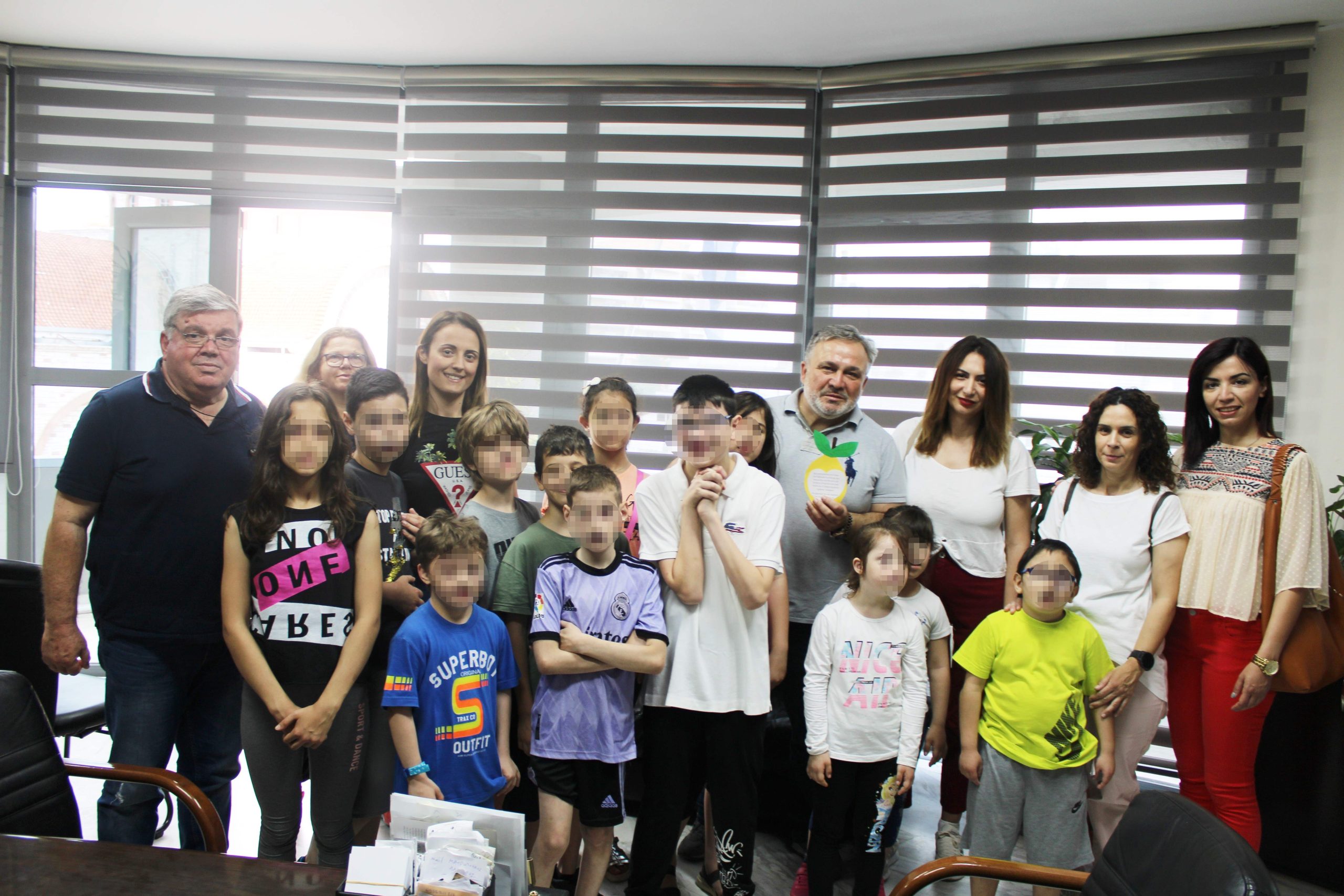 Οι μαθητές του 3ου Ειδικού Δημοτικού Σχολείου  επισκέφτηκαν τον Δήμαρχο Κορδελιού Ευόσμου